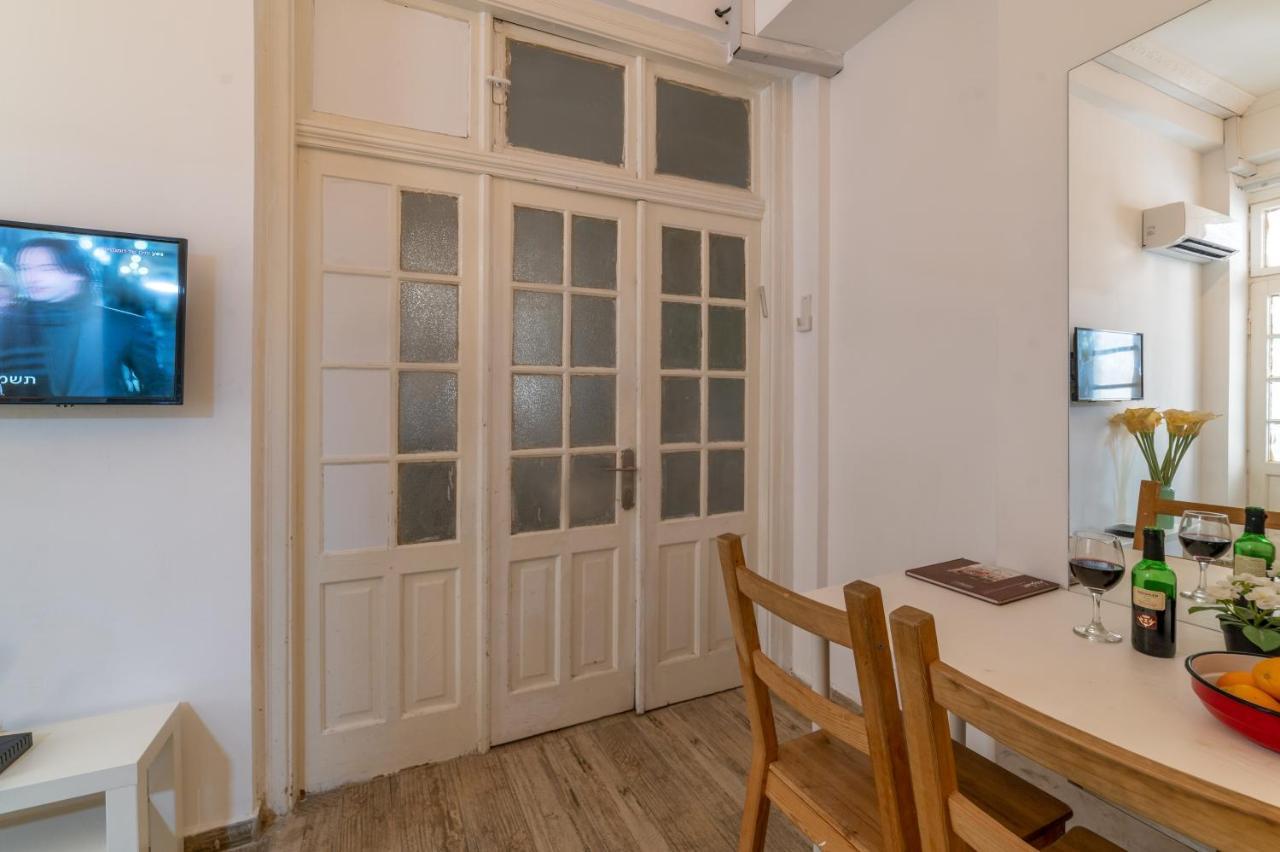 Paamonim Studios (Adults Only) Yerusalem Bagian luar foto