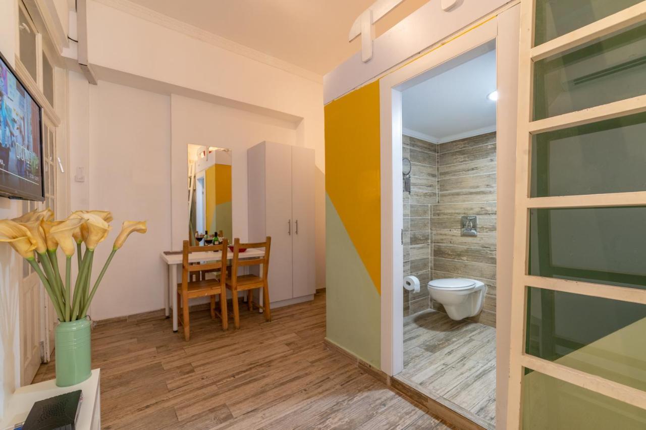 Paamonim Studios (Adults Only) Yerusalem Bagian luar foto